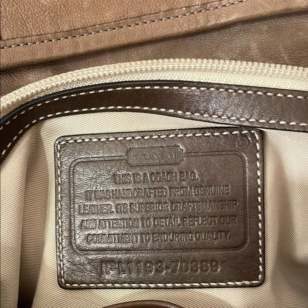 Coach Brown Leather Tote Bag - Picture 4 of 8